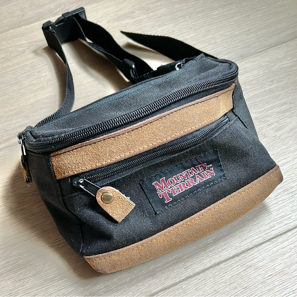 Mountain Terrain Men’s Fanny pack black and brown belt bag for hiking, hunting